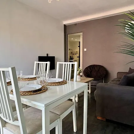 2 Pieces 4 Couchages Sur Ar910-016 Apartament *